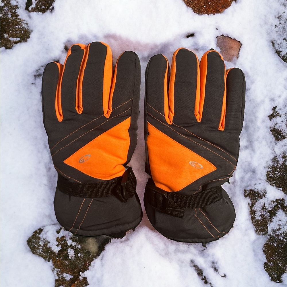Champion Orange Maximum Gloves